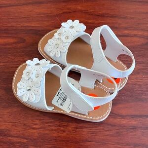 White toddler flower sandals